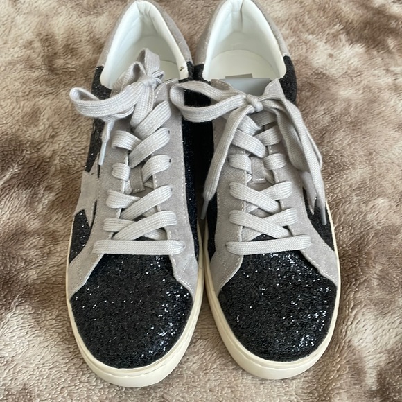 VICI Headliner Faux Glitter Sneakers - Picture 1 of 7